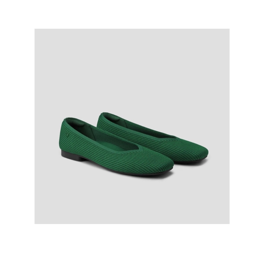 LIKE NEW Vivaia Margot 2.0 square toe flats - Picture 2 of 14
